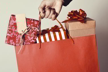 Help Employees Save Money on Christmas | Reward Gateway AU