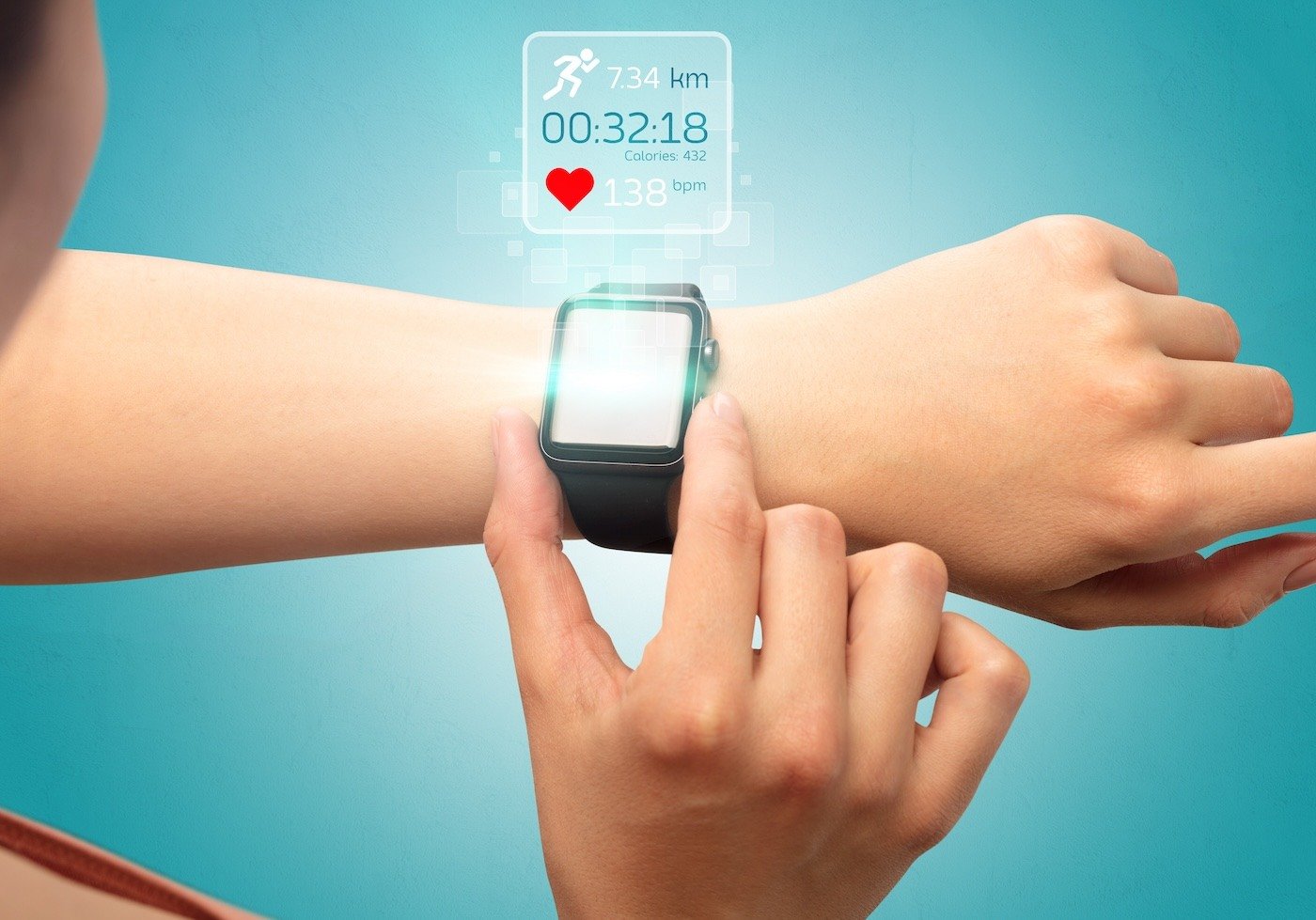 employee wellbeing - wearable fitness tech